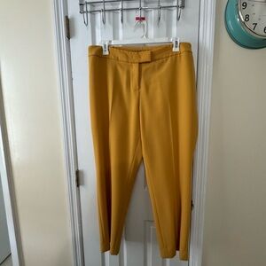 Anne Klein Mustard Yellow Fabric trousers